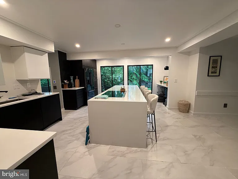 208 Pheasant Run Dr — Photo 8