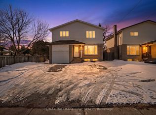 704 Brock St S, Whitby, ON L1N 4L2