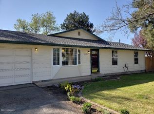 270 Kinne Ln, Selah, WA 98942