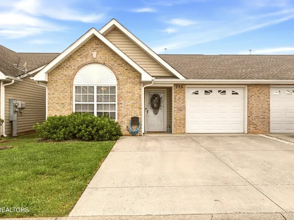 735 Greensboro Way, Knoxville, TN 37912