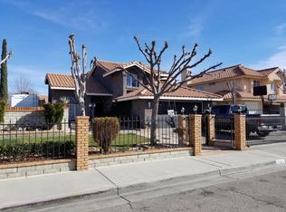 37928 Lupine St, Palmdale, CA 93552
