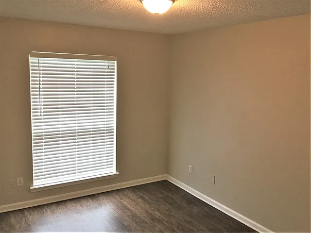 1190 Blue Eagle Trl — Photo 15
