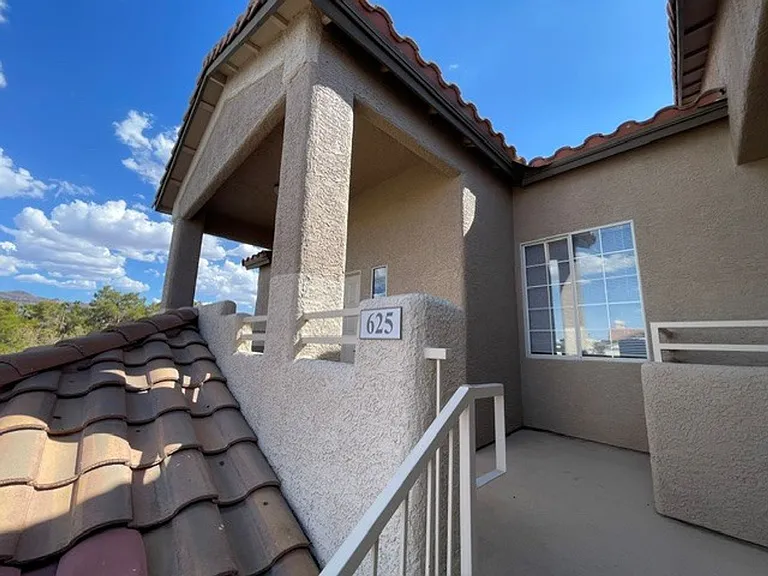 75 N Valle Verde Dr #625 — Photo 3