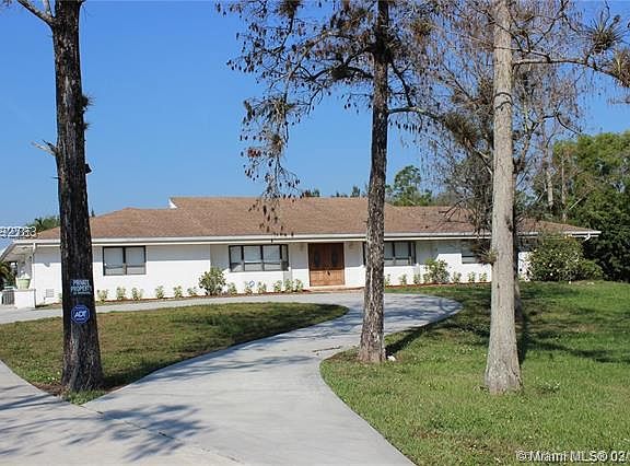 3rd image of 6495 NW 62nd Ter