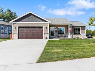 1002 Grove St, Beaver Dam, WI 53916