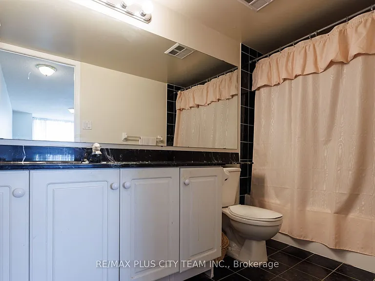 29 Northern Heights Dr #209 — Photo 7
