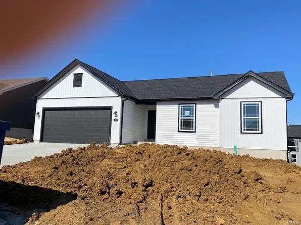 57 River Rock Dr, Moscow Mills, MO 63362