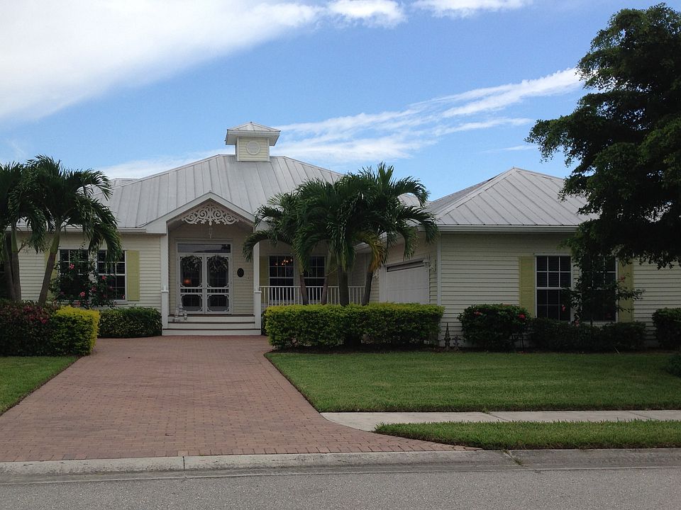 Old Florida Style/Front Porch