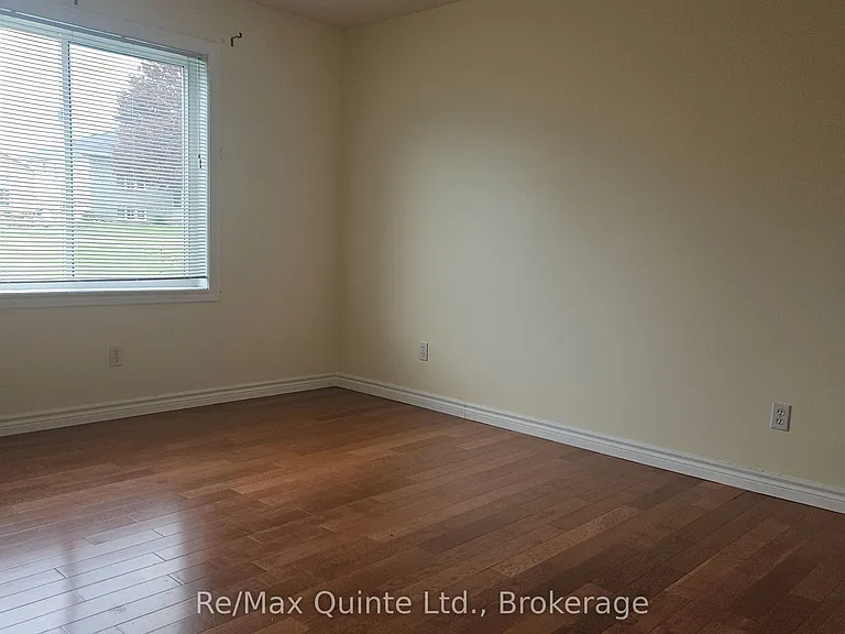 1171 Millwood Ave #4 — Photo 9