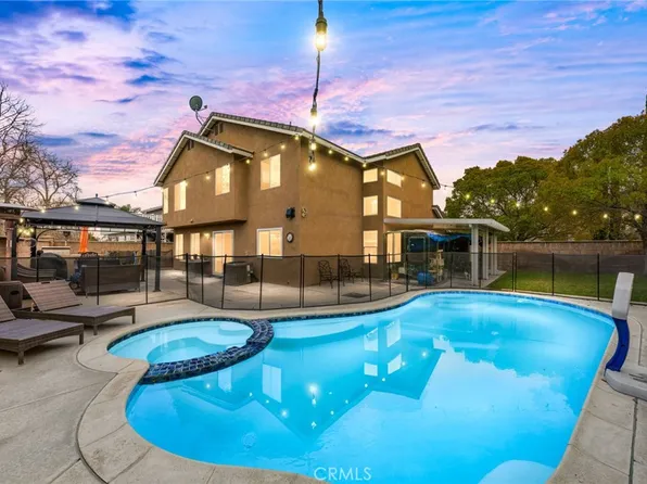 513 Pointe Vista Ct, Corona, CA 92881