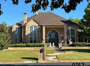 6704 Hollytree Cir, Tyler, TX 75703
