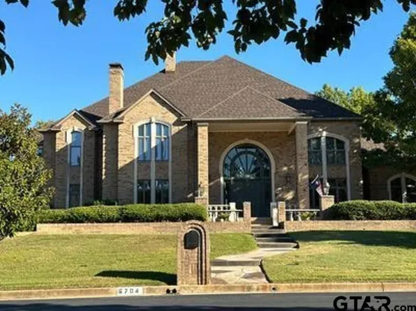 6704 Hollytree Cir, Tyler, TX 75703