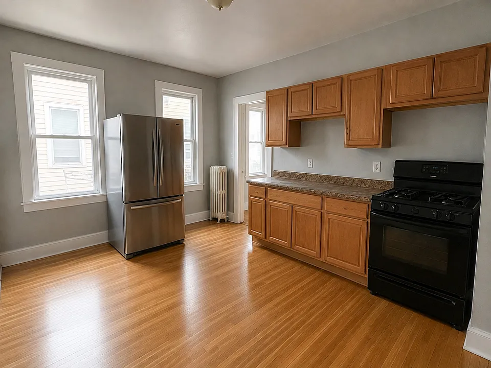 555 Whalley Ave #2