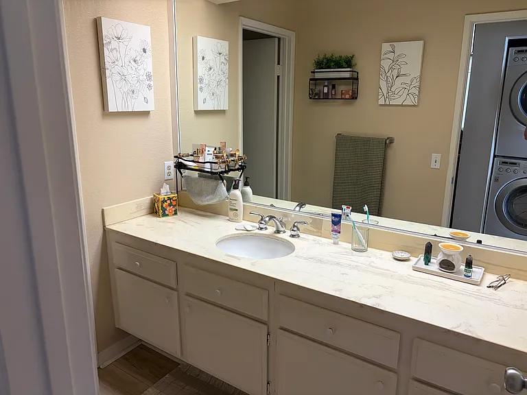 6146 Calle Mariselda #203 — Photo 4