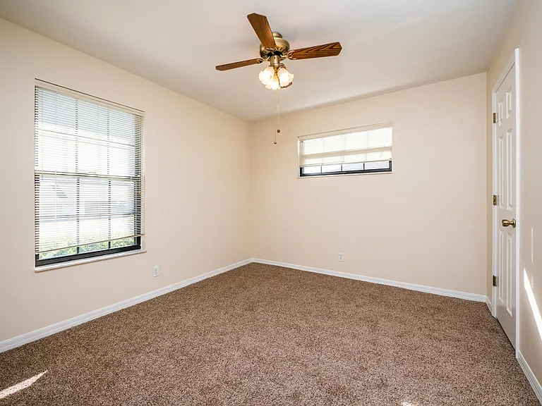 3340 NW 44th Ct — Photo 21