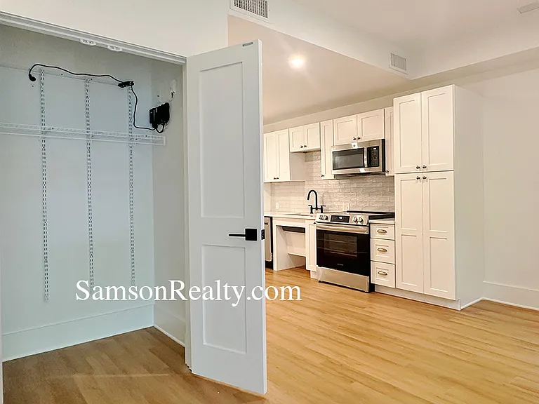 31 Hope St #210 — Photo 10