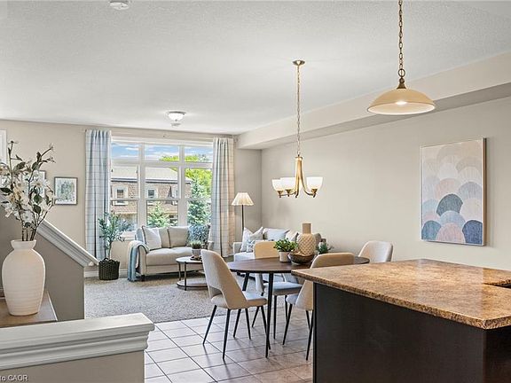 2nd image of 74 A Cardigan St
