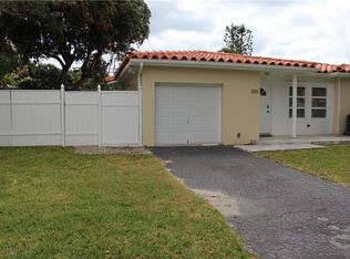 208 S Riverside Dr, Pompano Beach, FL 33062