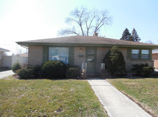 1107 Sheraton Dr, Racine, WI 53402
