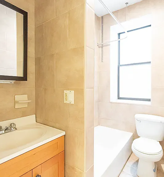 559 W 158th St #31 — Photo 4