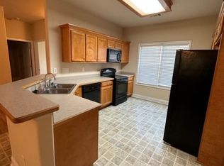 525 Greenlee Rd, Athens, GA 30606