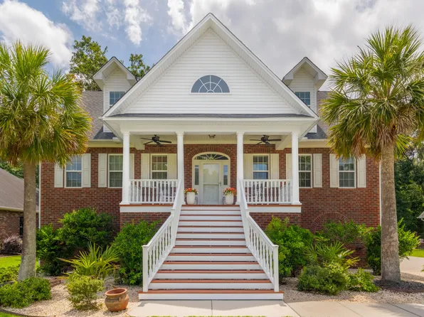 8730 Alexandria Dr, North Charleston, SC 29420