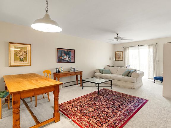3rd image of 16 Clover Drive #4B