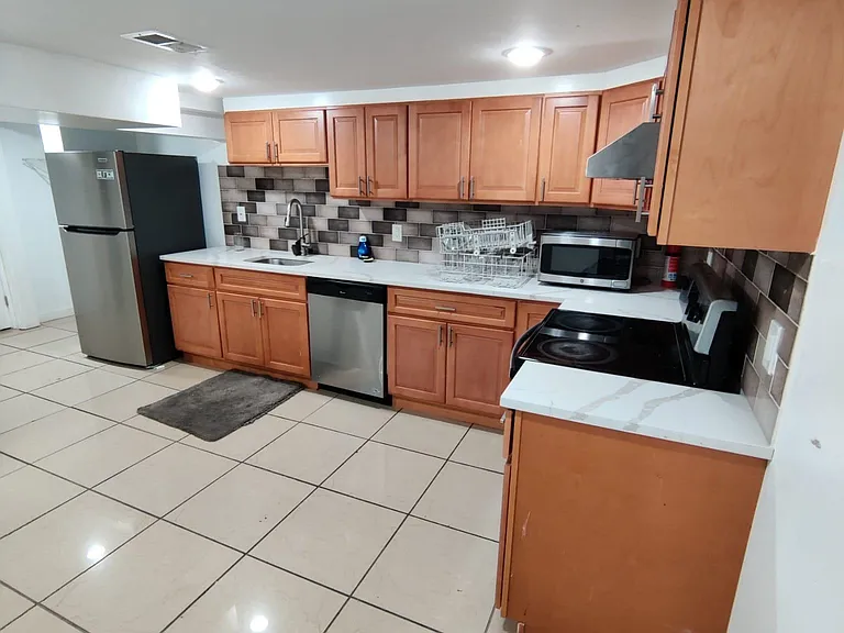 80 Broadman Pkwy #1-JC — Photo 4