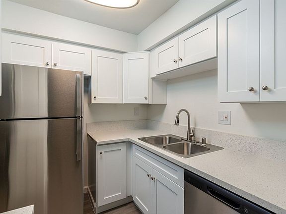 5th image of 27520 Sierra Hwy APT P106