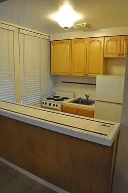 4th image of 3563 6th Ave APT 1