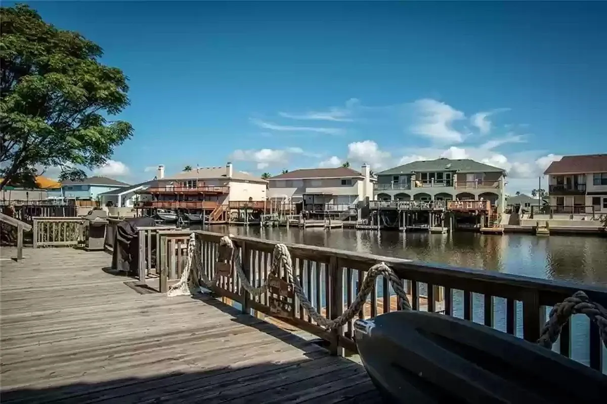 Building Photo - Mingo Cay Ct