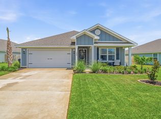 289 Gray Owl Dr W, Freeport, FL 32439