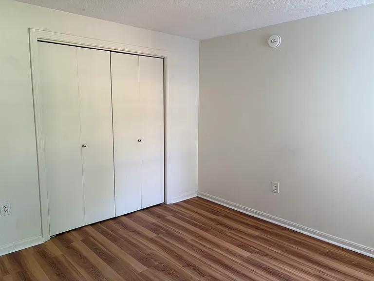 1007 White Cedar Blvd — Photo 18