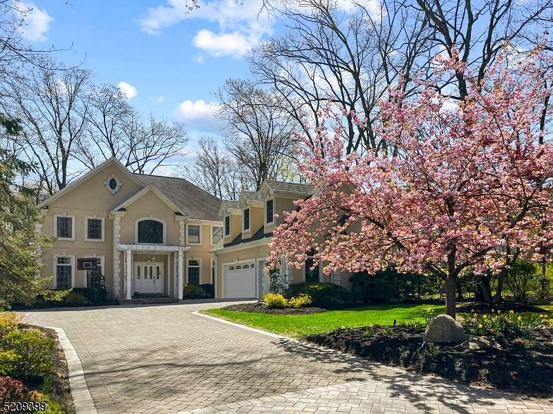 640 Lawlins Rd, Wyckoff, NJ 07481 Zillow