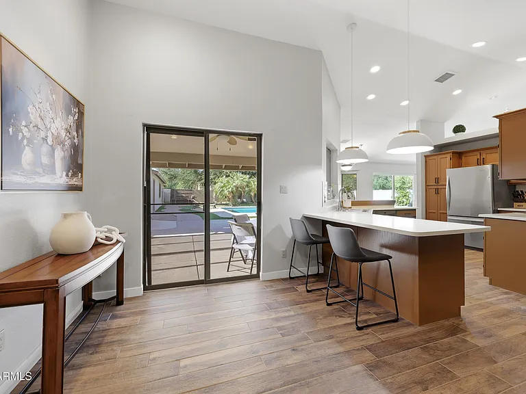 10432 W Avalon Dr — Photo 21