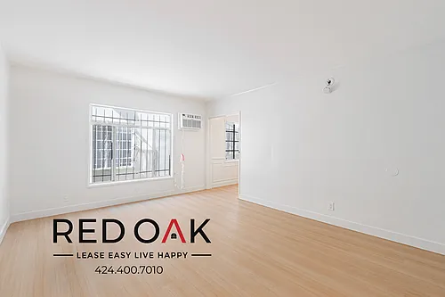 1030 Menlo Ave #7 Photo 1