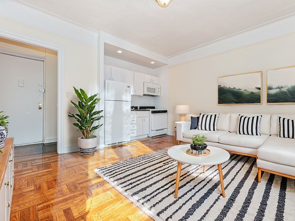 1st image of 204 Sherman Ave APT 6c