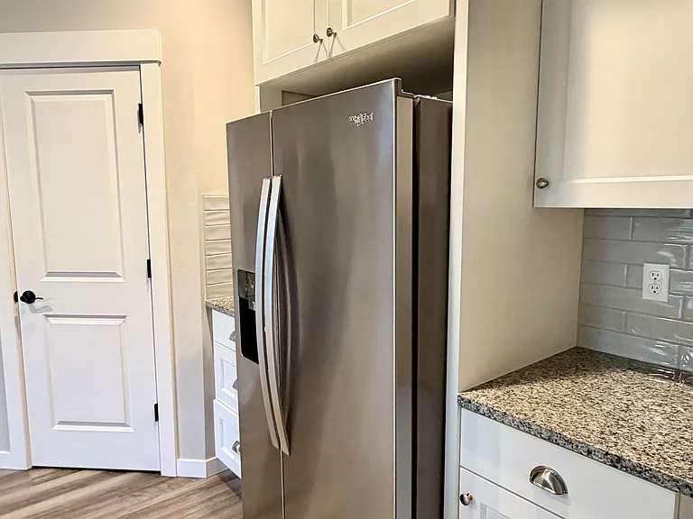 Kitchen 4