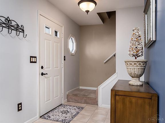 5th image of 6925 Brady Ct