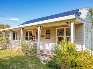 610 N Colorado St, Burton, TX 77835