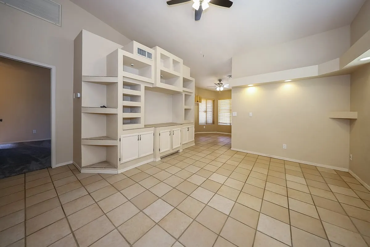 3080 West Placita De La Roseta Tucson AZ 85746 — Photo 4
