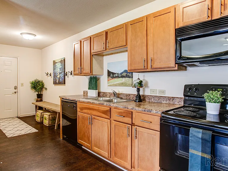Glenrock Apartments — Photo 20