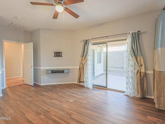 4th image of 40735 N TRAILHEAD Way