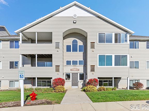 2nd image of 8374 N Jasonville Ct SE #50