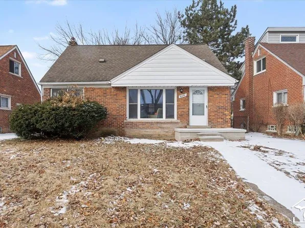 6051 Arcola St, Garden City, MI 48135