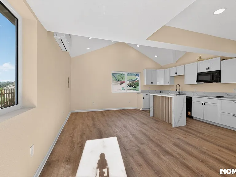 337 Apollo Dr #B — Photo 14