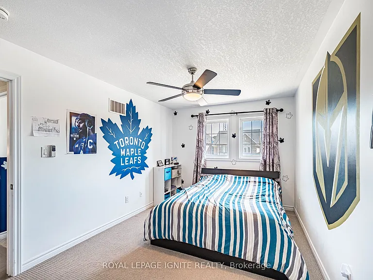 18 Monkton Cir — Photo 32