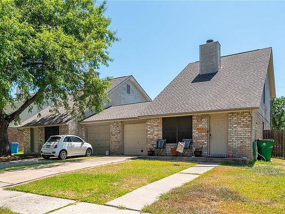 2nd image of 705 Valley View Dr #A & B