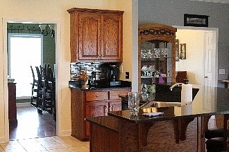 5th image of 102 Brookwood Dr