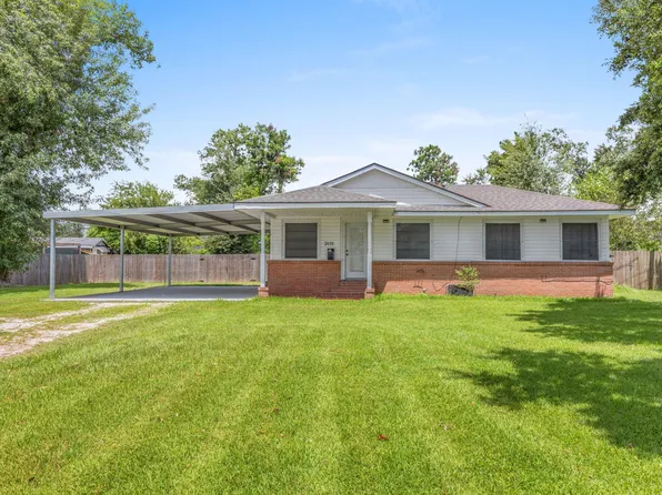 2011 Ernest St, Lake Charles, LA 70601
